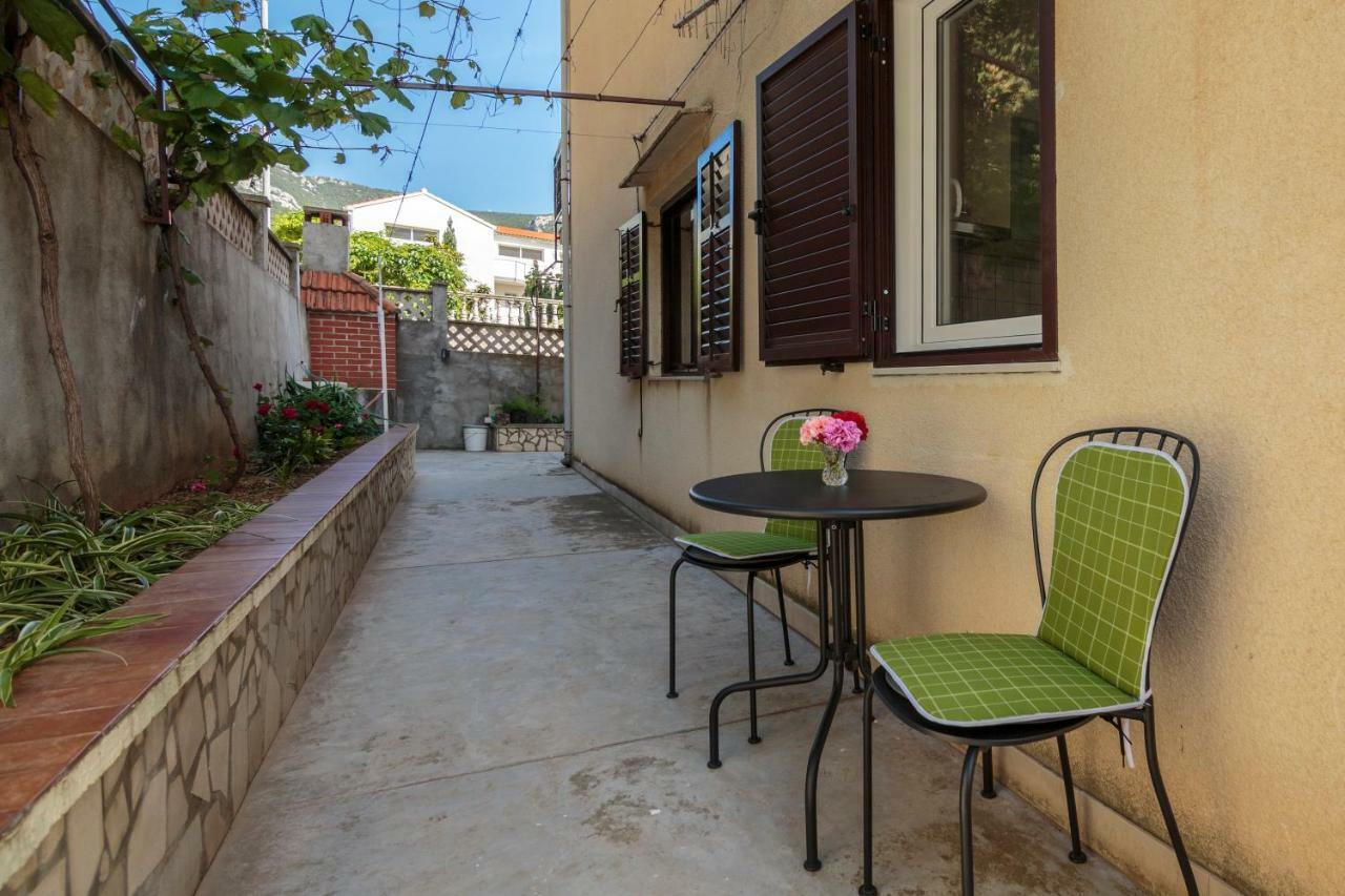 Apartmani Jordana Komiža Extérieur photo